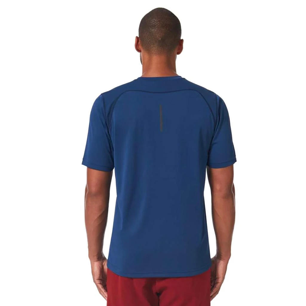 商品Oakley|Oakley Men's Foundational Training Short Sleeve Tee,价格¥91,第3张图片详细描述