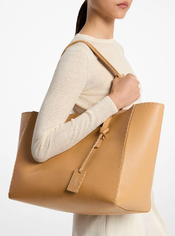 商品Michael Kors|Sharon Hand-Stitched Pebbled Leather Tote Bag,价格¥20536,第3张图片详细描述