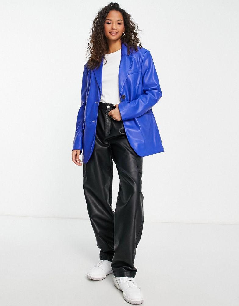 Bershka oversized faux leather blazer in blue商品第4张图片规格展示