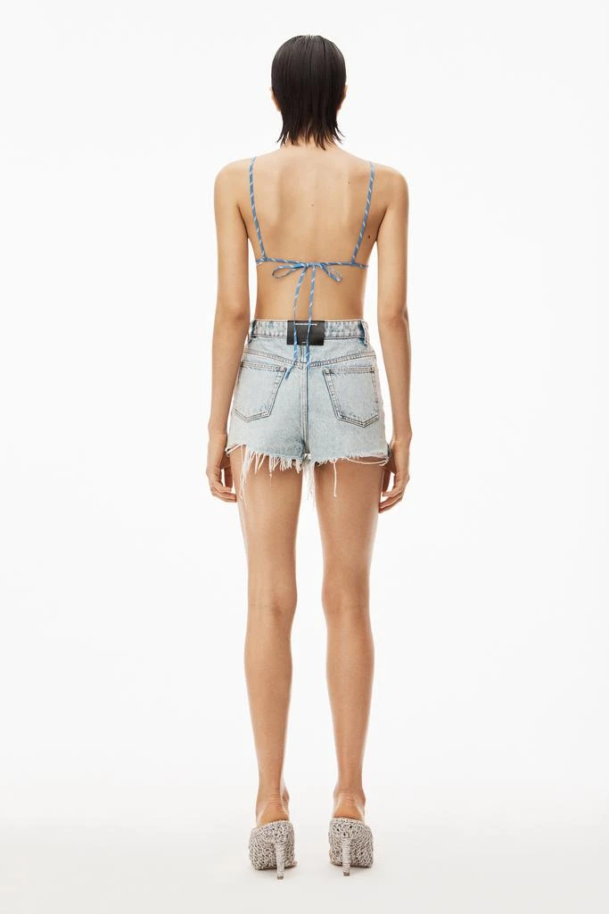 商品Alexander Wang|BITE SHORTS IN PEBBLE BLEACH DENIM,价格¥1512,第5张图片详细描述