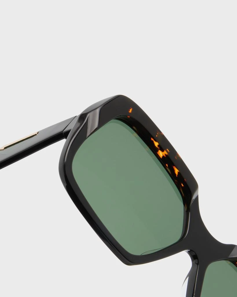 商品KAREN WALKER|Logo Acetate Square Sunglasses,价格¥1776,第5张图片详细描述