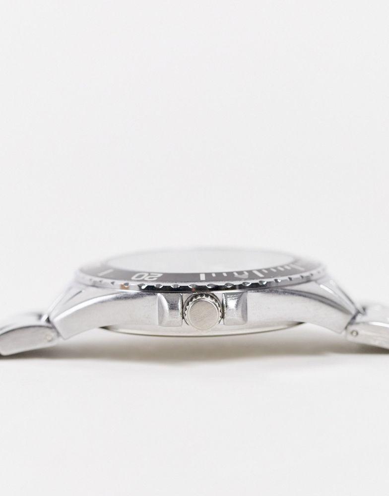 商品ASOS|ASOS DESIGN bracelet watch with silver brushed detail and black face,价格¥282,第5张图片详细描述