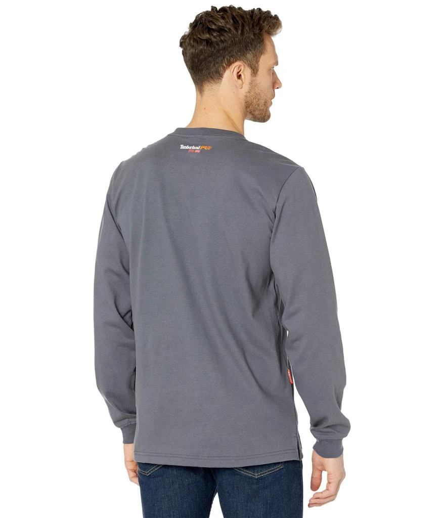 商品Timberland|FR Cotton Core Long Sleeve Pocket T-Shirt with Logo,价格¥720,第2张图片详细描述
