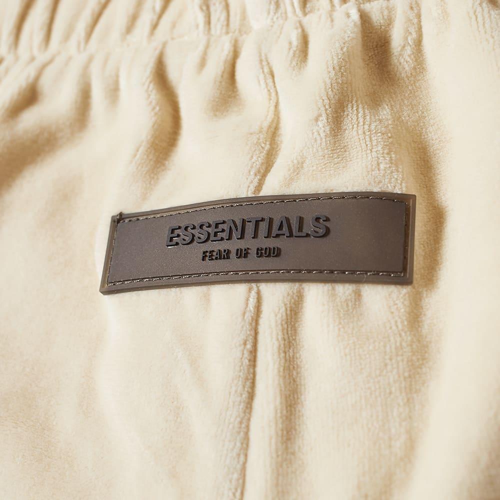 Fear of God ESSENTIALS Velour Short - Egg Shell商品第2张图片规格展示