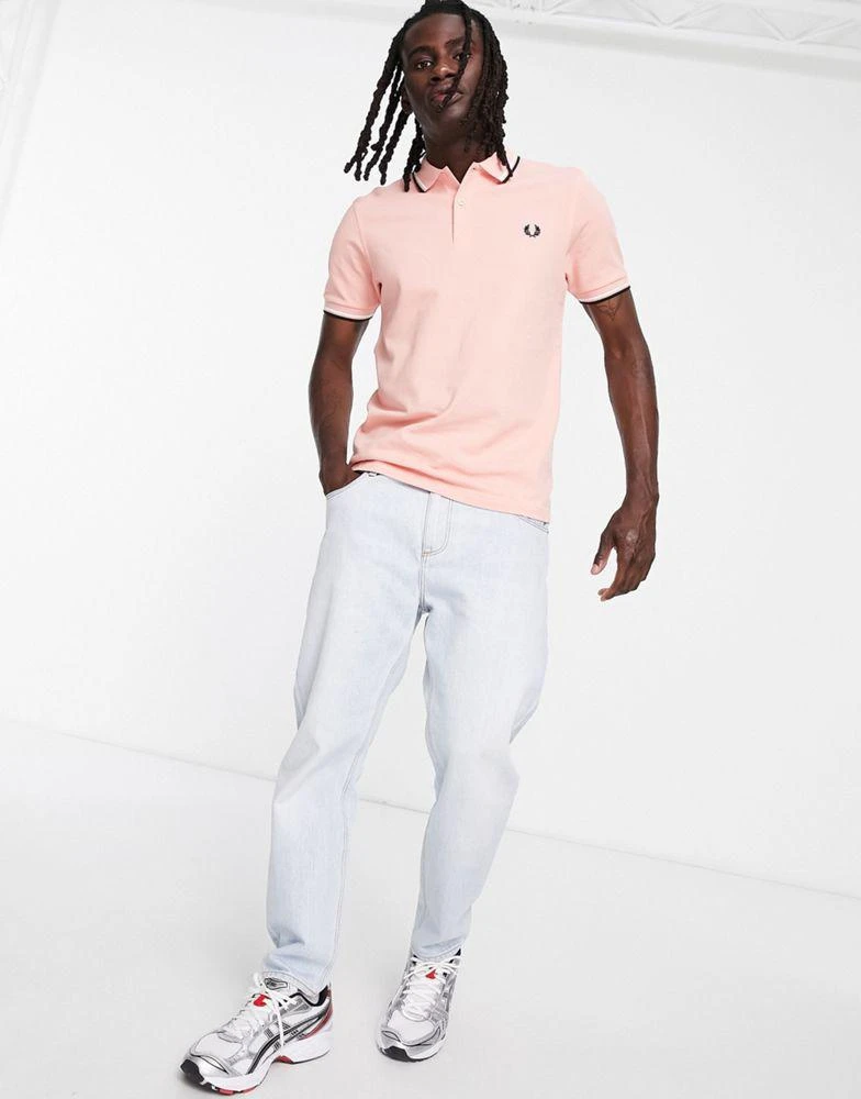 商品Fred Perry|Fred Perry twin tipped polo shirt in pink,价格¥347,第4张图片详细描述