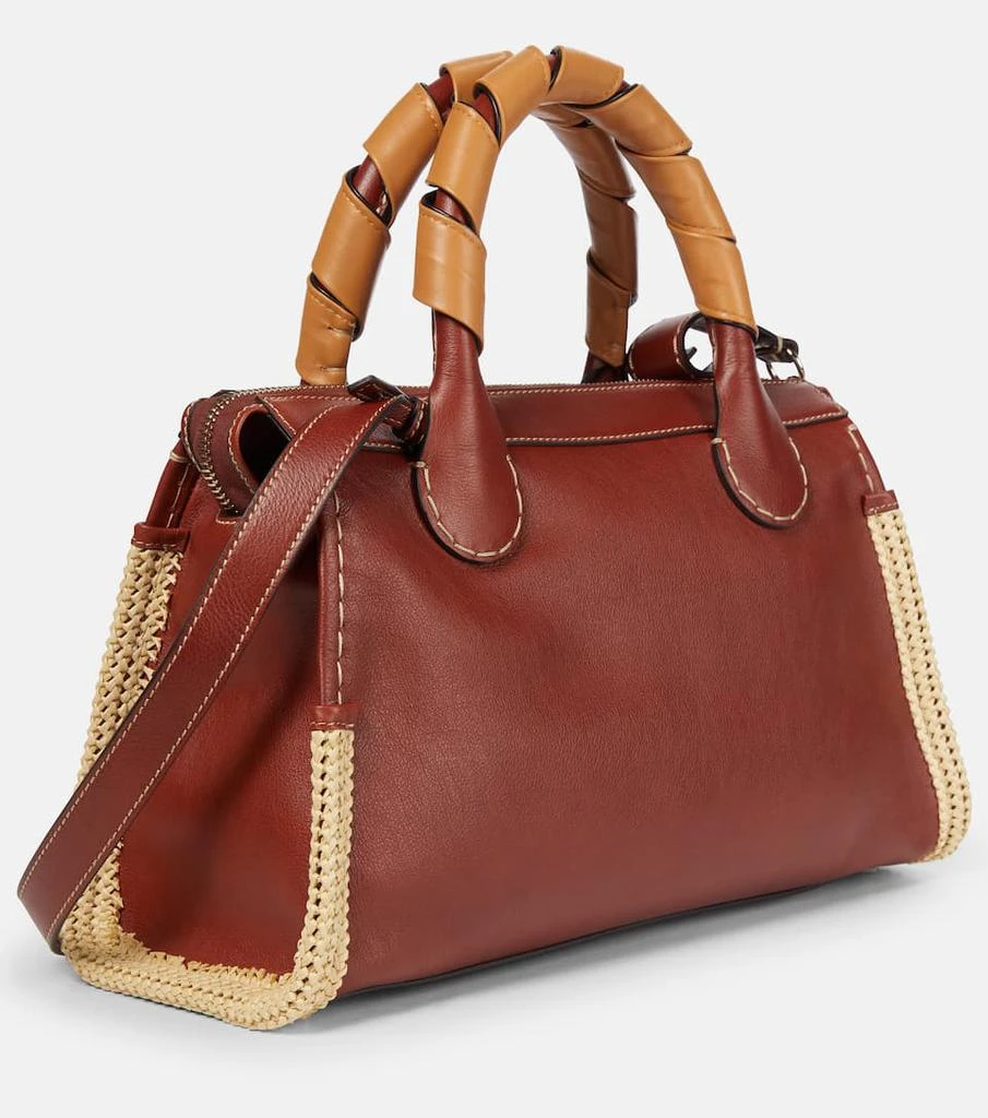 商品Chloé|Chloé for Mytheresa –  Edith S号酒椰叶纤维边饰皮革托特包,价格¥26814,第4张图片详细描述