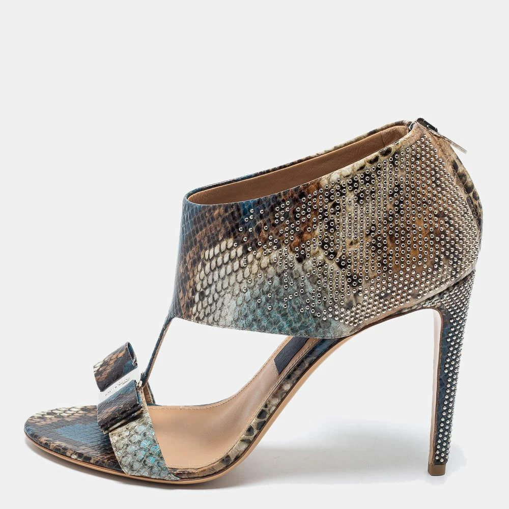 商品Salvatore Ferragamo|Salvatore Ferragamo Multicolor Python Embossed Leather Studded Pellas Ankle Strap Sandals Size 40.5,价格¥3550,第1张图片