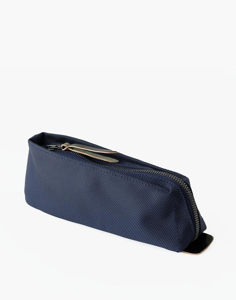 商品Madewell|MAKR Asymmetrical Pencil and Pen Case,价格¥555,第2张图片详细描述