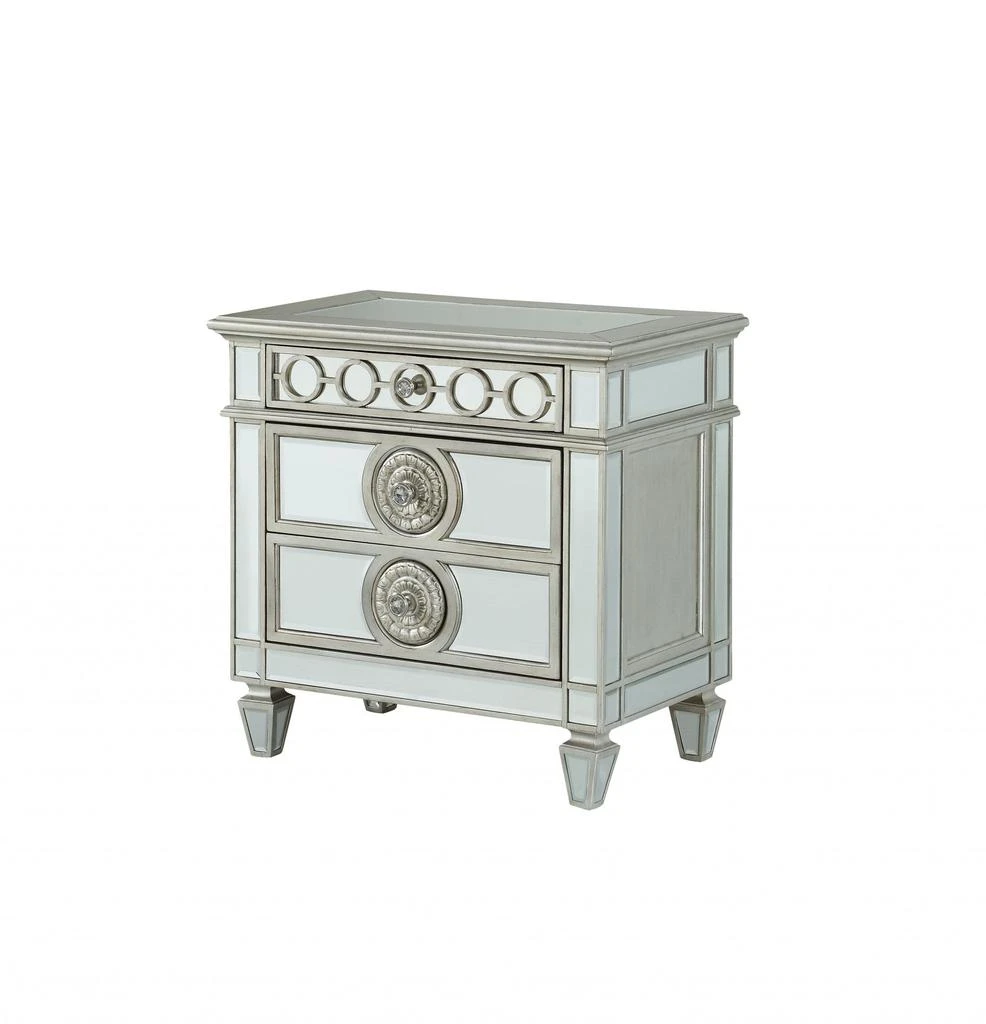 商品Homezia|31" Silver Two Drawers Solid Wood Mirrored Nightstand,价格¥5773,第2张图片详细描述