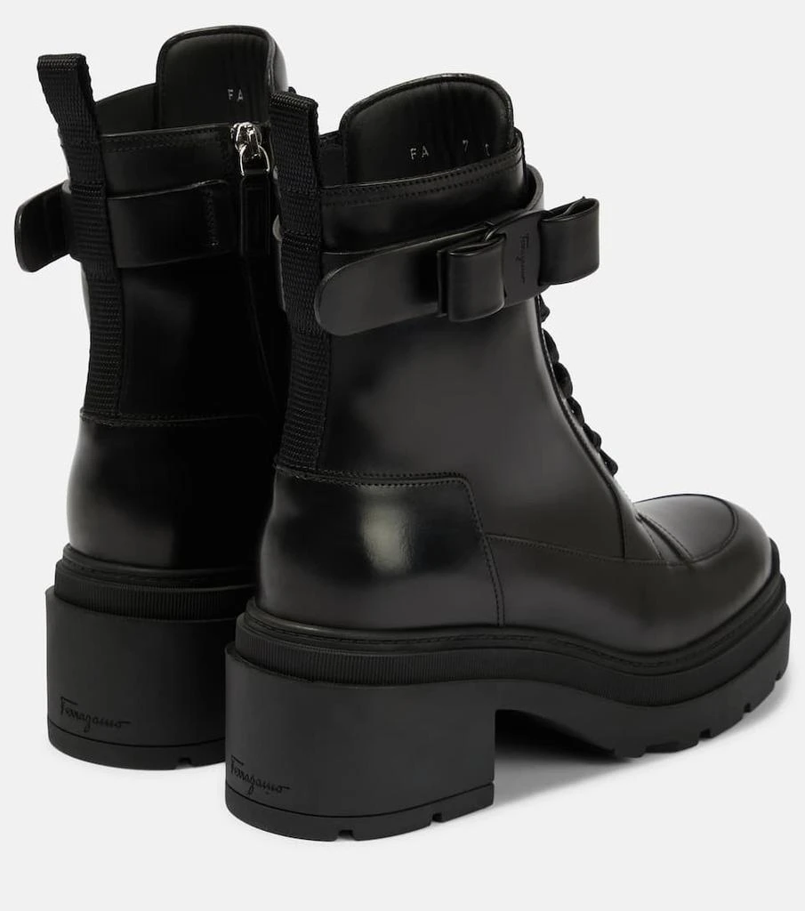 商品Salvatore Ferragamo|Lober绑带式皮革及踝靴,价格¥7385,第3张图片详细描述