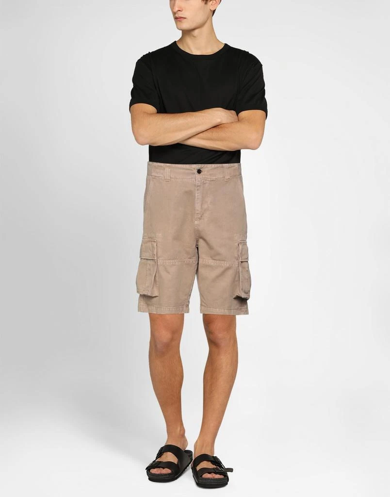 商品TRUSSARDI|Shorts & Bermuda,价格¥586,第2张图片详细描述