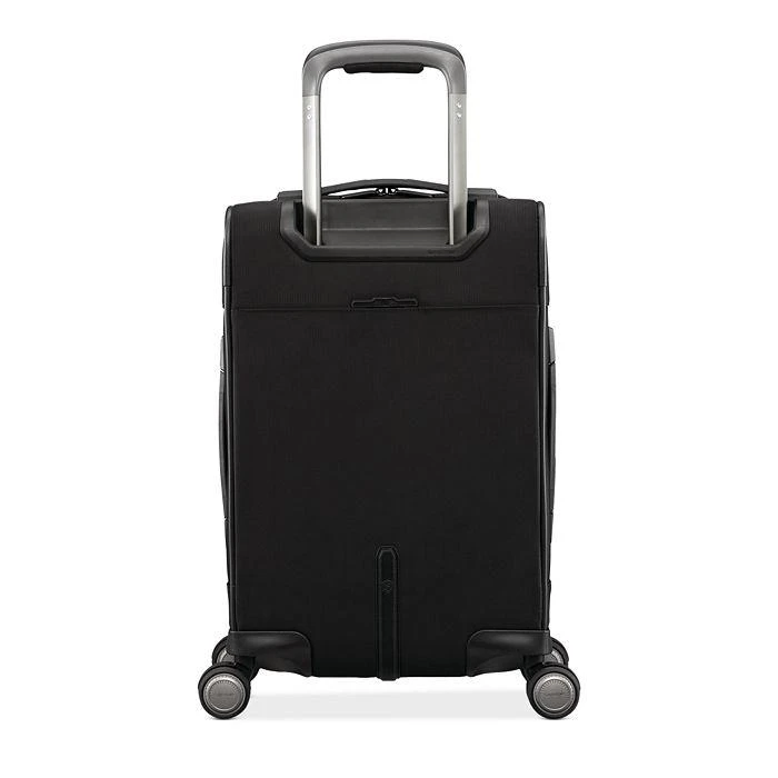 Silhouette 17 Carry On Spinner Suitcase 商品