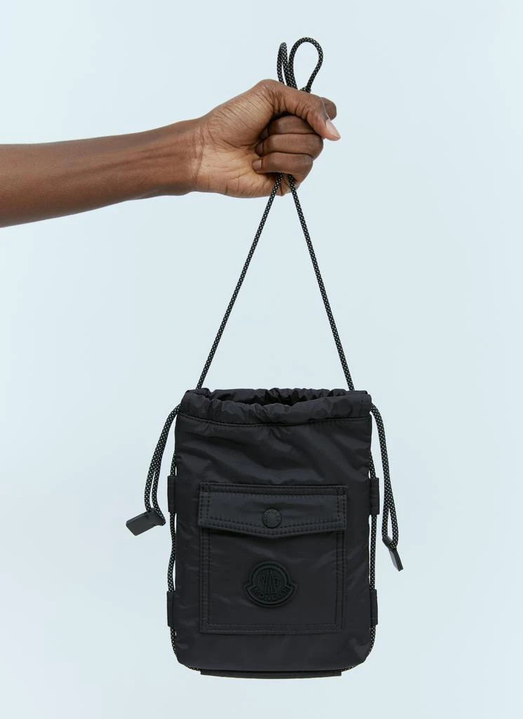 商品Moncler|Makaio Crossbody Bag,价格¥2965,第1张图片