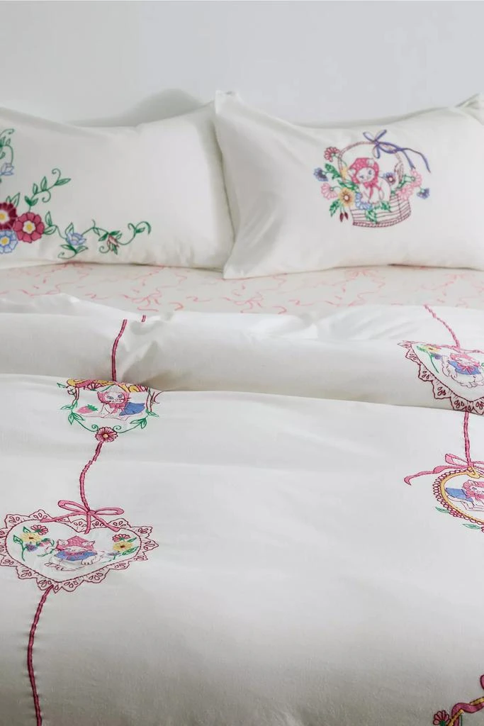 商品Urban Outfitters|Eve Hankies Cat Embroidered Duvet Cover,价格¥479,第1张图片