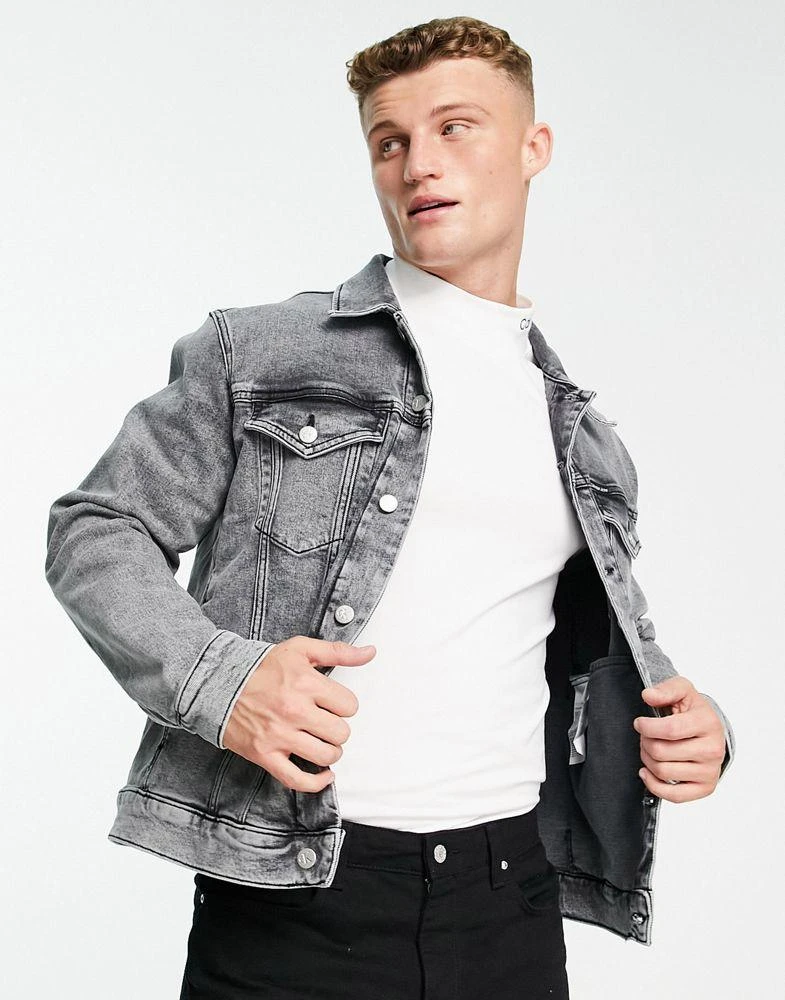 商品Calvin Klein|Calvin Klein Jeans overshirt in washed black denim,价格¥423,第1张图片