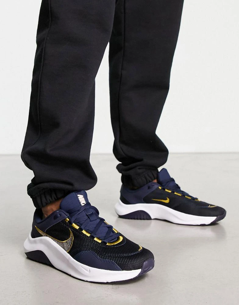 商品NIKE|Nike Training Legend Essential 3 trainers in navy,价格¥527,第1张图片