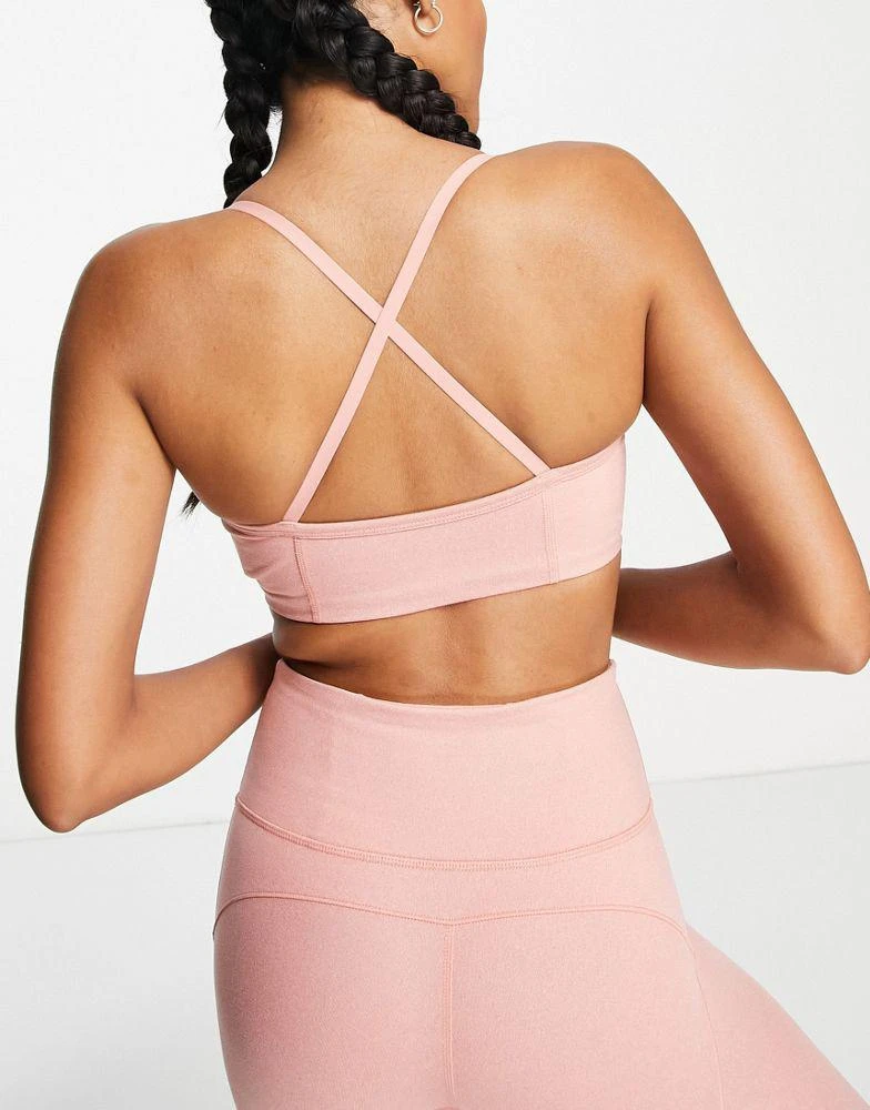 商品Puma|Puma Yoga Studio Foundation ruched low support sports bra in pink,价格¥183,第2张图片详细描述