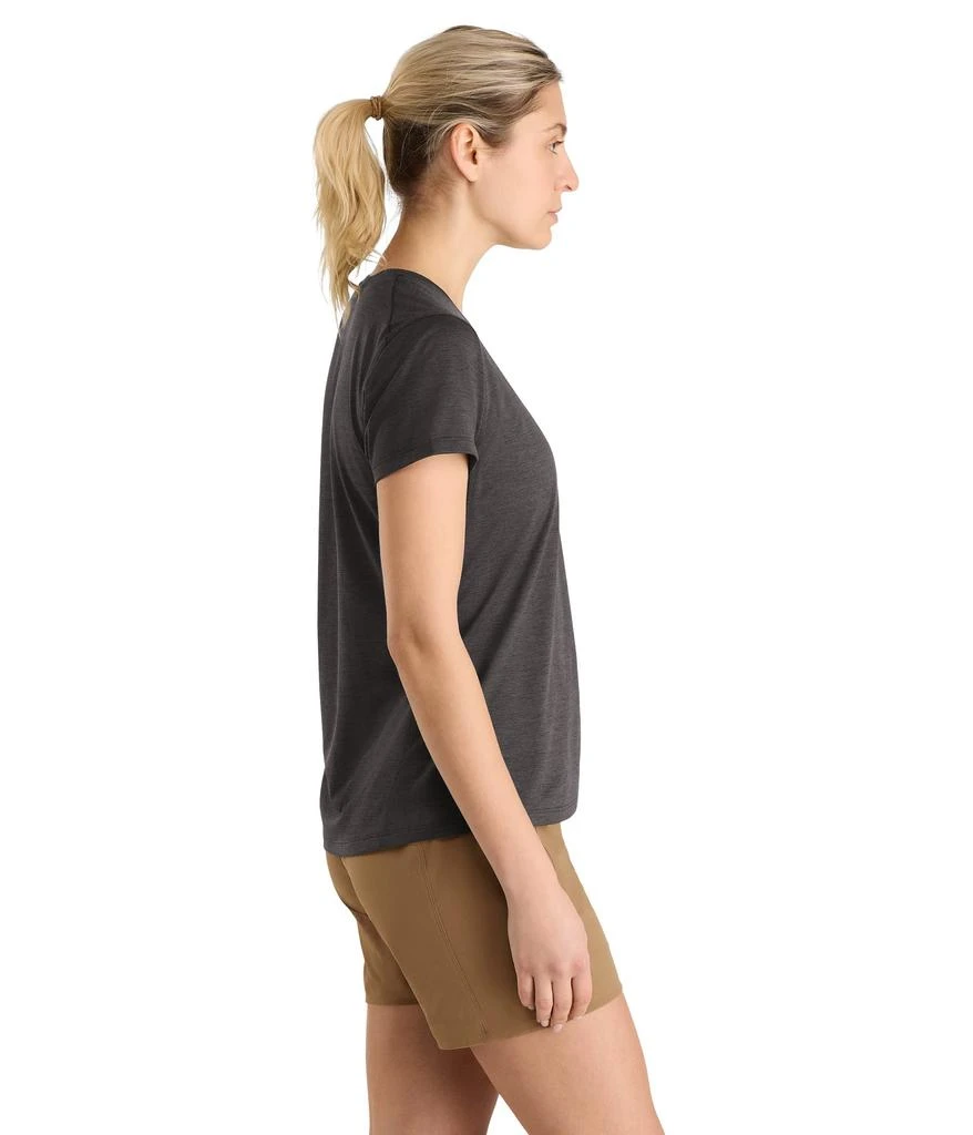 商品Arc'teryx|女款圆领透气短袖T恤,价格¥584,第2张图片详细描述