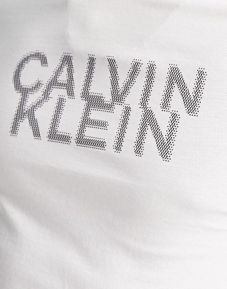 Calvin Klein distorted logo t-shirt in white商品第4张图片规格展示