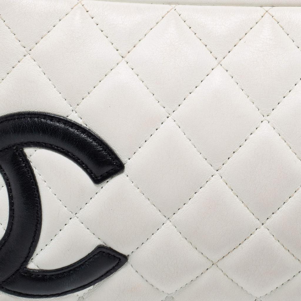 Chanel White/Black Quilted Leather Ligne Cambon Pochette商品第5张图片规格展示