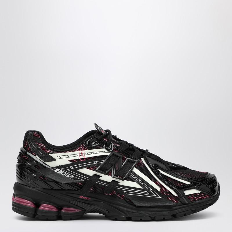 BLACK ROSE ビラ New Balance 1906R Black / Pink - Nov 2023 - M1906RHCD