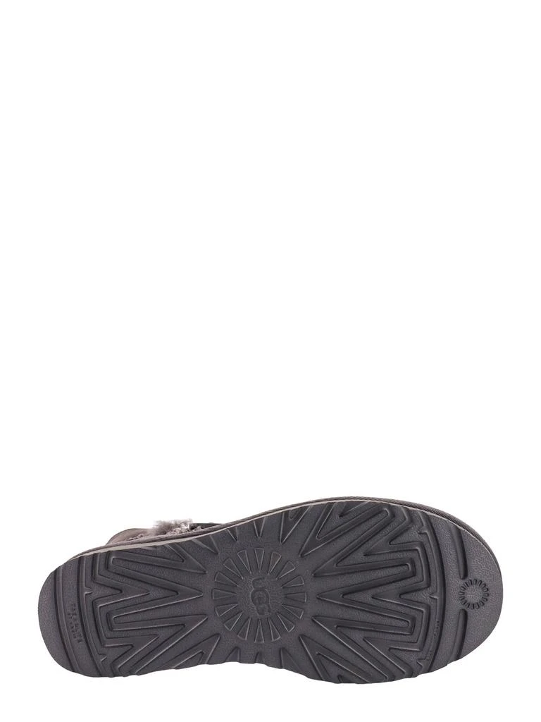商品UGG|Mini Baley Button Ankle Boots,价格¥1645,第4张图片详细描述