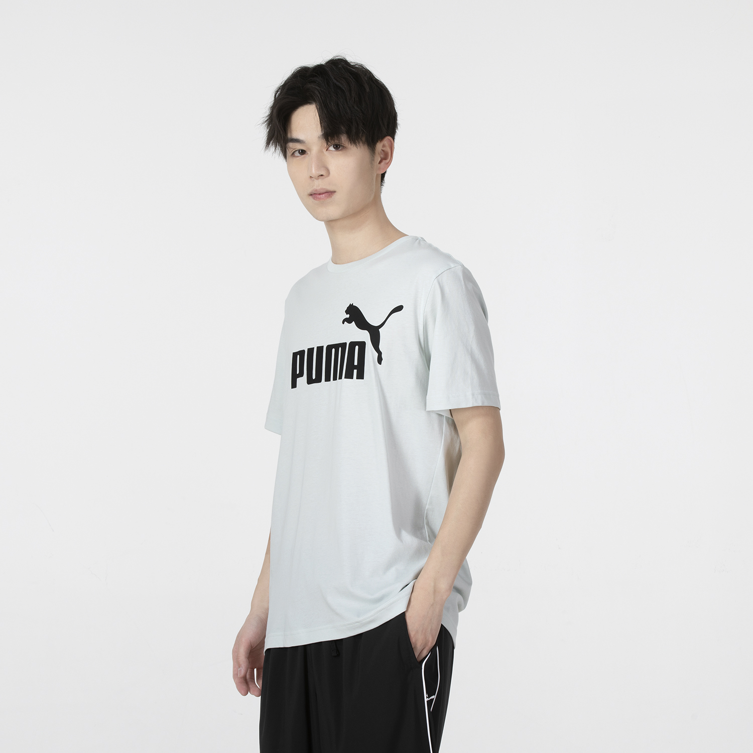 ESS Logo Tee (s)男士运动休闲短袖T恤商品第2张图片规格展示