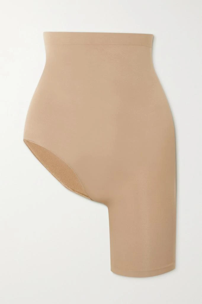 商品SKIMS|Seamless Sculpt The Solution 2 短裤（颜色：clay）,价格¥201,第1张图片