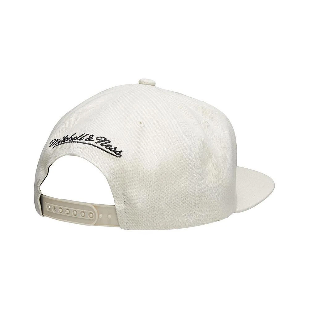商品Mitchell and Ness|Men's Cream and Green Boston Celtics Snapback Adjustable Hat,价格¥269,第2张图片详细描述