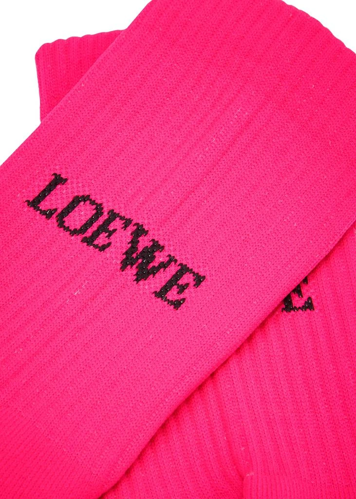 商品Loewe|Fuchsia logo-intarsia stretch-knit socks,价格¥256,第2张图片详细描述