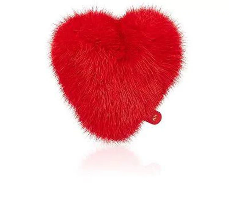 商品Anya Hindmarch|Mink Fur Heart Sticker,价格¥1407,第1张图片