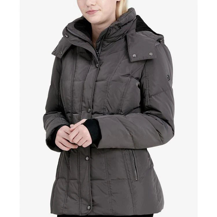 Hooded Puffer Coat 商品