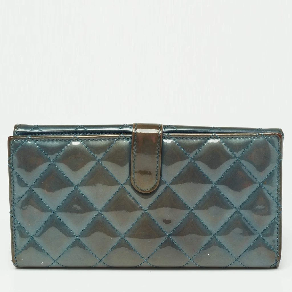 商品[二手商品] Chanel|Chanel Green Quilted Patent Leather CC Flap Continental Wallet,价格¥4331,第5张图片详细描述