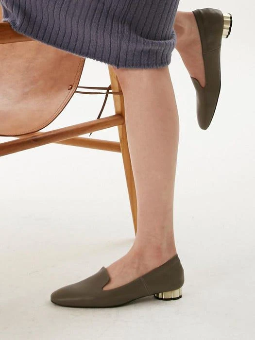 商品CONOCIDOJEEN|Pointed Heel Loafers GREY,价格¥1315,第3张图片详细描述