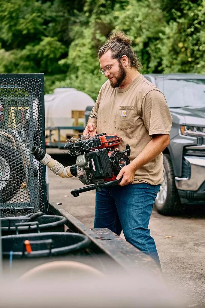 商品Carhartt|卡哈特 男士宽松版型T恤 多款配色,价格¥163,第4张图片详细描述