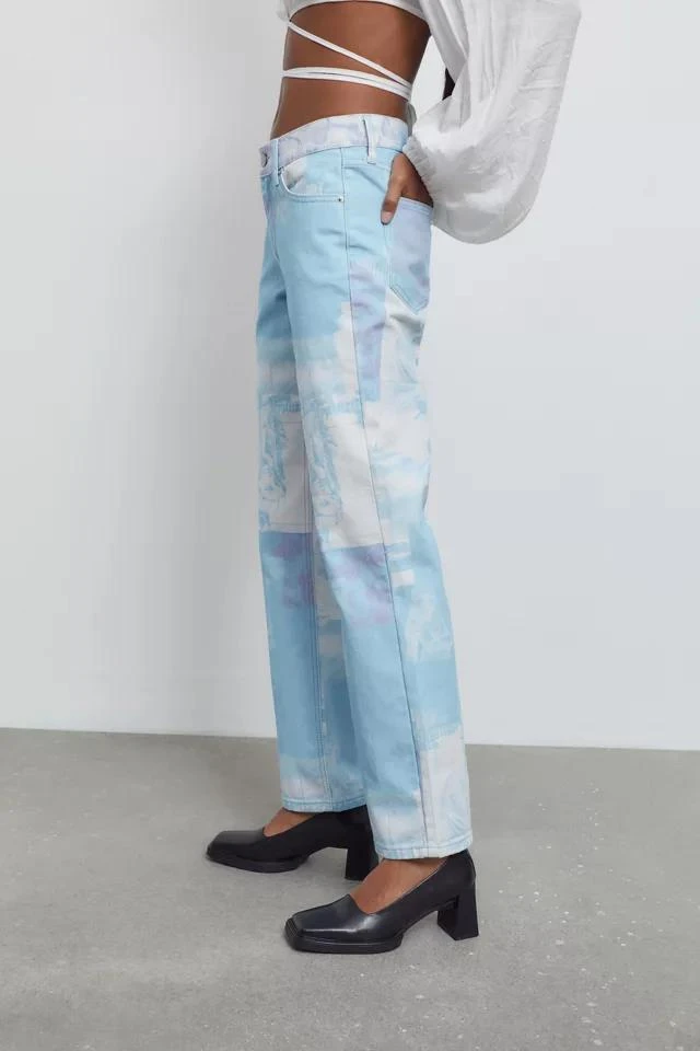 商品BDG|BDG Low-Rise Cowgirl Jean — Renaissance Print,价格¥149,第4张图片详细描述