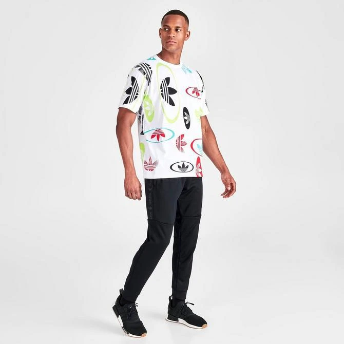 商品Adidas|Men's adidas Originals All-Over Logo Print Short-Sleeve T-Shirt,价格¥113,第2张图片详细描述