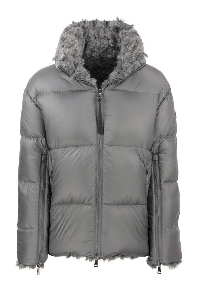 商品Moncler|MONCLER GOURNAVA - Reversible short down jacket,价格¥12135,第5张图片详细描述