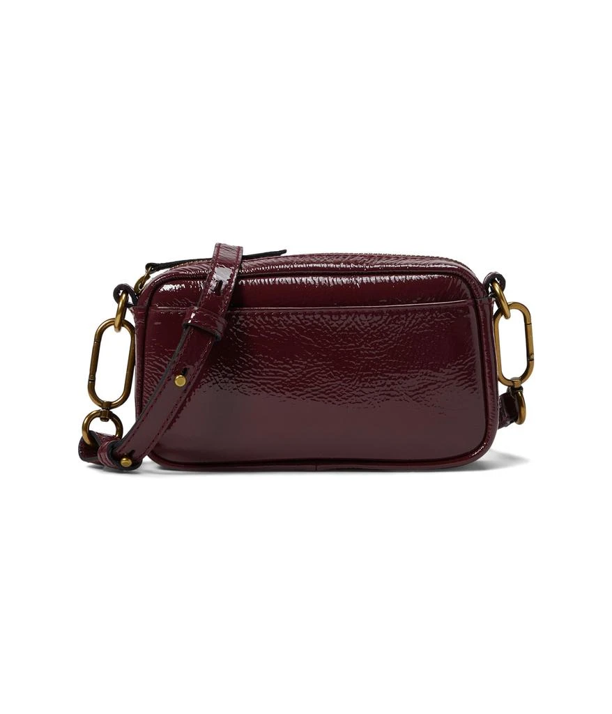 商品Madewell|The Carabiner Mini Crossbody Bag in Patent Leather,价格¥575,第1张图片