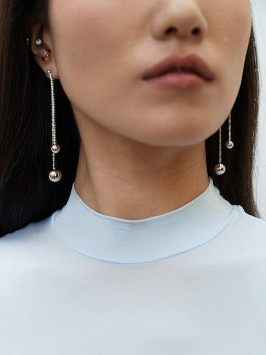 商品HYEON.K|Crystal Fringe 2 Earring,价格¥1851,第3张图片详细描述