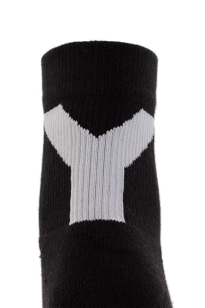 商品Y-3|Y-3 Logo Intarsia Socks,价格¥184,第3张图片详细描述