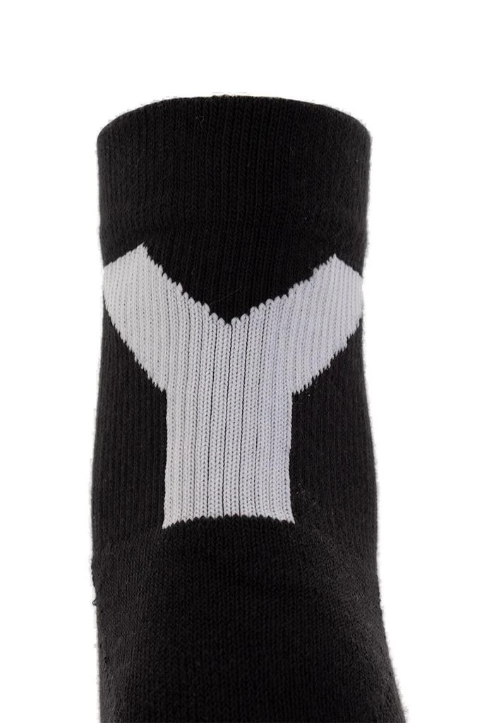 商品Y-3|Y-3 Logo Intarsia Socks,价格¥218,第3张图片详细描述