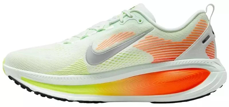 商品NIKE|Nike Men's Vomero 18 Running Shoes,价格¥1267,第4张图片详细描述