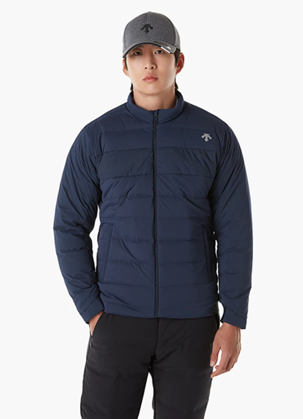 商品【预售商品15天发货】 DESCENTE|高尔夫系列男士运动风格羽绒服提供极佳保暖效果 DP42MFDJO2-DBLG,价格¥2496,第1张图片