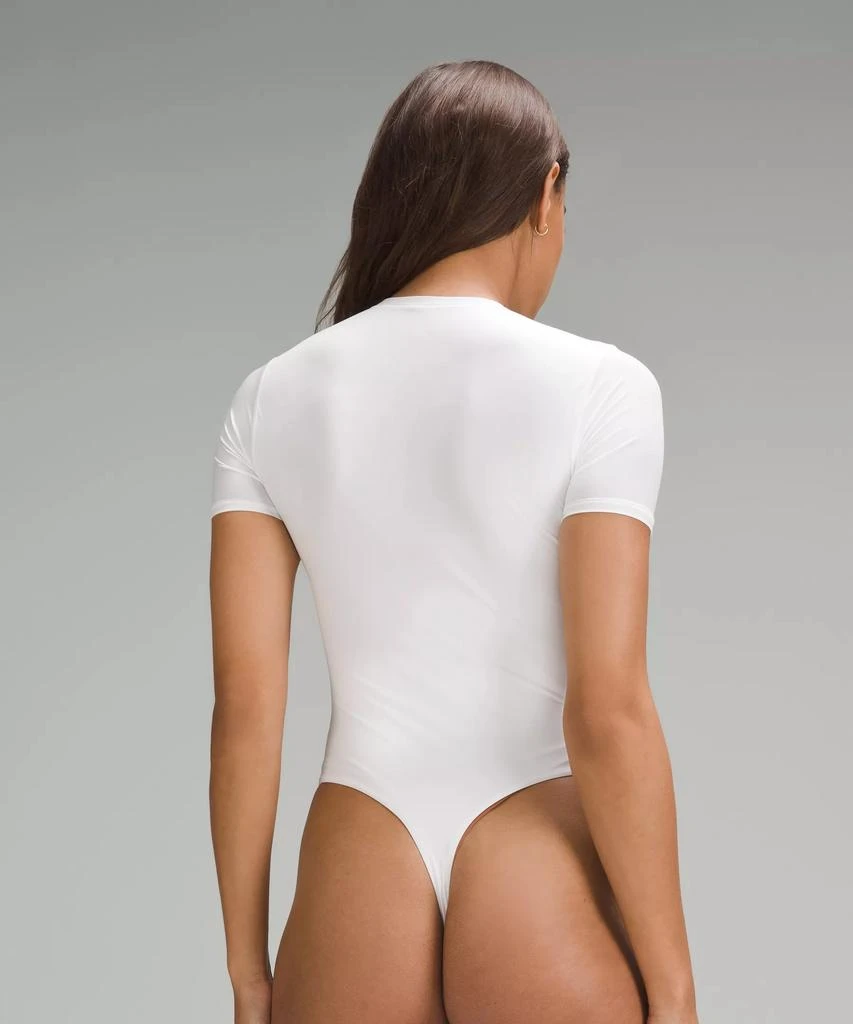 商品Lululemon|Wundermost Ultra-Soft Nulu Short-Sleeve Crew Thong Bodysuit,价格¥447,第3张图片详细描述