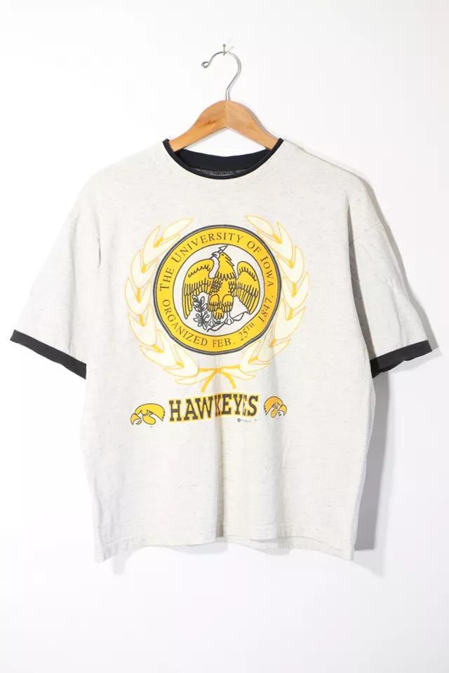 商品Urban Outfitters|Vintage University of Iowa Boxy Layered T-shirt,价格¥743,第3张图片详细描述