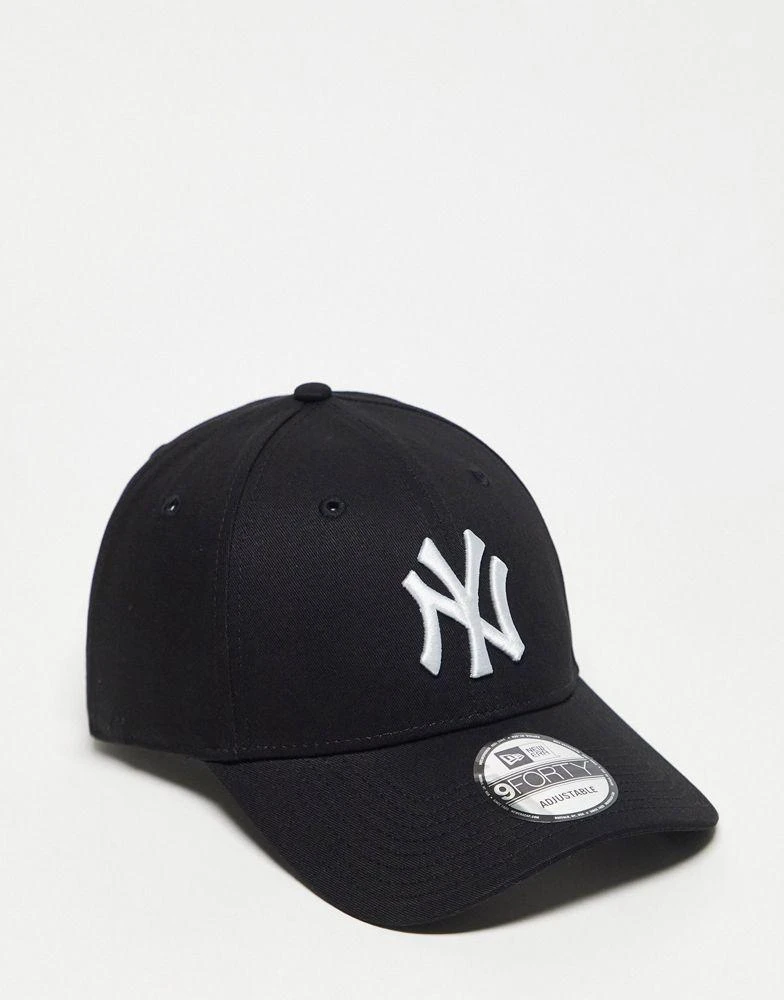 商品New Era|New Era MLB 9forty NY Yankees adjustable unisex cap in black,价格¥219,第1张图片