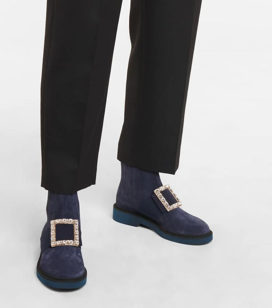 商品Roger Vivier|Viv’ Rangers Strass suede Chelsea boots,价格¥14793,第4张图片详细描述