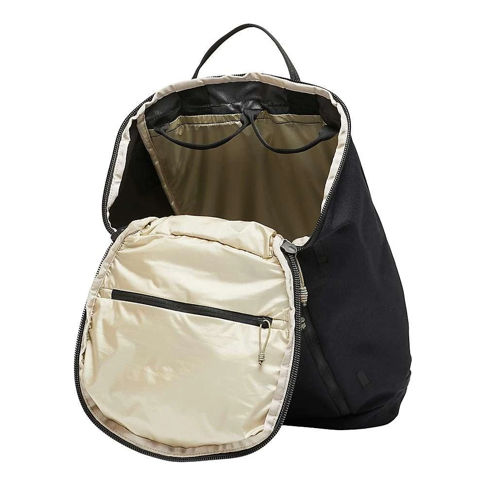 商品Mountain Hardwear|Mountain Hardwear Multi Pitch 30L Backpack,价格¥1069,第2张图片详细描述
