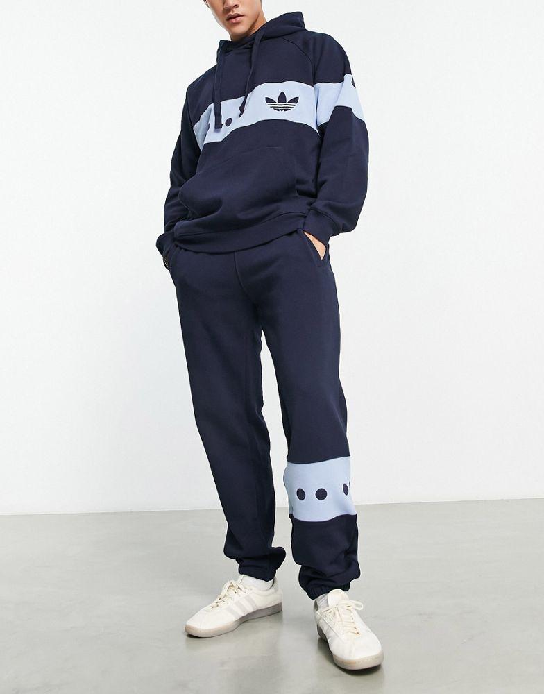 adidas Originals city joggers in navy商品第4张图片规格展示